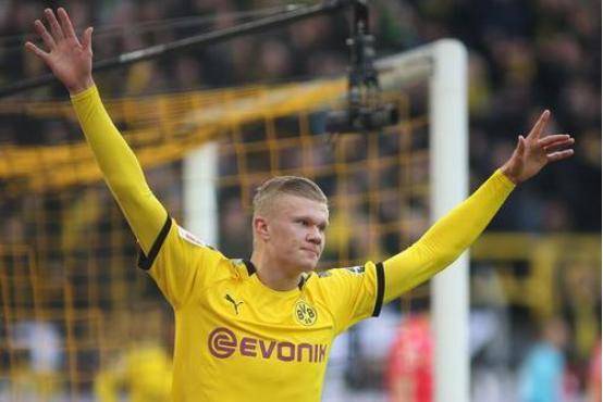  沃尔夫斯堡绝杀弗莱堡收获德甲关键三分