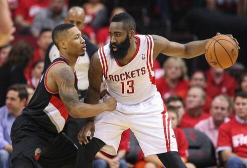  艾顿护框能力突出开拓者险胜火箭保希望