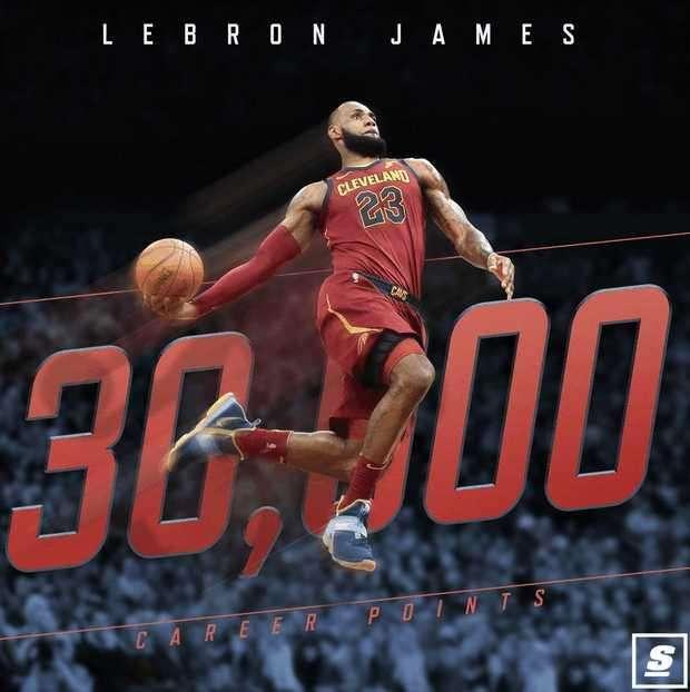  詹姆斯全能数据率湖人击退劲敌豪取五连胜